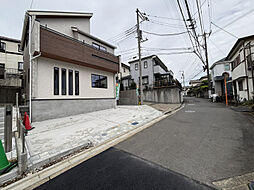 ブルーミングガーデン 横浜市旭区上白根2丁目2棟