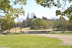 【販売予告】三田市あかしあ台5丁目　「南ウッディタウン」駅 徒歩約8分　土地面積 約52坪　全2区画