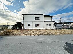 愛西市内佐屋町(1)　庭と広い駐車スペースを確保できる50坪超の土地