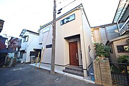 南向き、庭付のお住まい・前面道路は一般車両の通行が少ない住環境