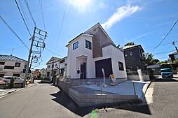 5.5m公道につき開放感良好・太陽光パネル搭載・ZEH水準の省エネ住宅
