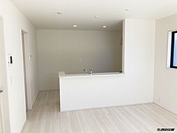 家族が快適に暮らせる、西武住販おすすめの住まい！家族の車も安心して停められるカースペース2台分完備！「あきる野野辺第15　新築一戸建」