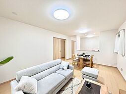 三郷市戸ケ崎３丁目　新築一戸建て　全１棟