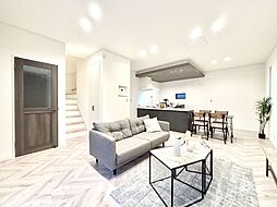 川口市芝４丁目　第２　新築一戸建て　全３棟