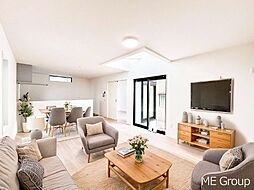 吉川市栄町　６期　新築一戸建て　全１棟