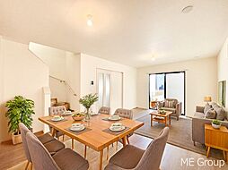 川口市戸塚東２丁目　新築一戸建て　全３棟