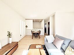 川口市上青木西２丁目　新築一戸建て　全２棟