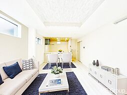 草加市新栄１丁目　新築一戸建て　全１棟