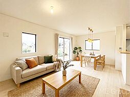 草加市瀬崎５丁目　第８　新築一戸建て　全１０棟