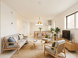 川口市芝塚原１丁目　新築一戸て　全３棟