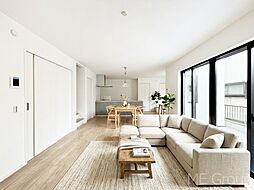 春日部市中央８丁目　１３期　新築一戸建て　全１棟