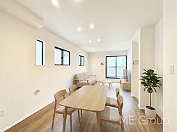 川口市中青木１丁目　１３期　新築一戸建て　全３棟