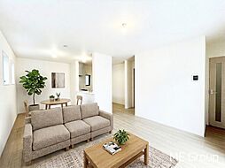 越谷市弥十郎　新築一戸建て　全1棟