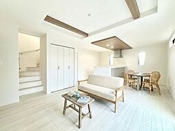 グラファーレ　流山市向小金３丁目　８期　新築一戸建て　全２棟