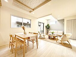 吉川市吉川２丁目　新築一戸建て　全１棟