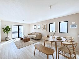 川口市鳩ヶ谷本町３丁目　２期　新築一戸建て　全２棟