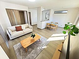 【ハートフルタウン鶴ヶ谷一丁目32番】