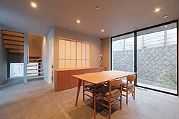 【スーパー徒歩1分】大津市大平／大型分譲地内の新築一戸建て