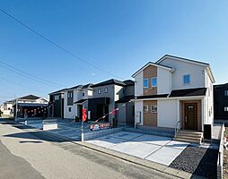 ＜伊勢崎市宮子町＞コンビニやスーパーが徒歩10分圏内、日々のお買い物に便利な立地