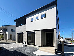 ＜深谷市西島４区画＞太陽光発電システム搭載分譲地。お買い物施設も近く、生活しやすい環境です。