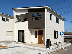 ＜深谷市宿根5区画＞太陽光発電システム搭載分譲地。50坪以上の敷地は、駐車スペースもしっかり確保。