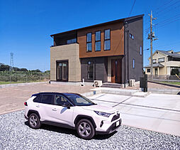 <熊谷市御正新田>コンビニ・ドラッグストアまで徒歩10分以内、自然も豊かで落ち着きある環境