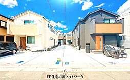 「大型シューズインクローク、ウォークインクローゼットのある家」