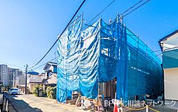【ZEH水準住宅、リビング一部上部吹抜け仕様で開放感のある空間です。】