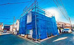 [住宅性能評価取得の家、角地の開放感をご堪能いただける邸宅です。]