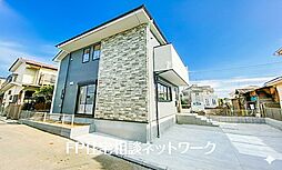 [武蔵野公園徒歩3分、緑と陽光に包まれたZEH水準の邸宅。]