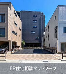 【京王線調布駅徒歩5分、建築条件付、好みに合わせた間取りに変更可能】
