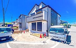 [第一種低層の穏やかさと角地の開放感が織りなす心地好い暮らし。]