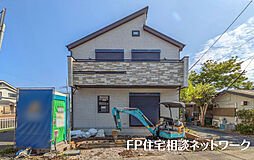 【制震ダンパー、折上天井、食洗機と設備のこだわりを実感できる邸宅。】