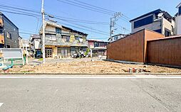 京浜急行線「井土ヶ谷」駅徒歩8分。新築一戸建3階建3LDK、カースペース1台　南西角地　4780万円