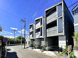 ■・・駅まで平坦５分の垂涎立地×天然無垢材を使用したハイグレードデザイナーズ住宅・・■//機能性・デザイン性・利便性の揃う新邸残り１棟です//６．５ｍ幅の南道路に接した圧巻の陽当たり！//