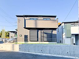 ～永く住まう全１０棟の新しいコミュニティ～全棟P２台完備・庭付きの区画有の「長期優良認定住宅」//スーパー・保育園・幼稚園・コンビニまで７００ｍ圏内の暮らしやすい住環境//即日見学も可能です