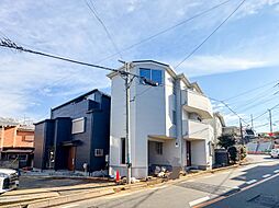 ◇日吉駅利用//新築デザイナーズの新築3棟//～カミヤ製フルハイトドアで室内のひろがりと明るさで空間を広く彩ります～