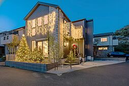 ～　海、駅、新築、稲村ガ崎で叶う憧れライフ。外シャワー付 　～