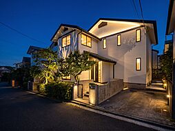 ～　朝の光とプライベートガーデン。青葉区で育む、上質な家族の日常。　～