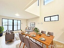 市川市新井１丁目　４期　新築一戸建て　全２棟　足元からクリーンに温める床暖房をＬＤＫに標準装備のお家(14721130)