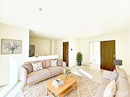 越谷市大字大里　新築一戸建て　全１棟　確かな住宅性能と暮らしを彩る充実の設備のお家（990997925）