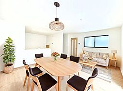 江戸川区東小岩１丁目　新築一戸建て　全１２棟　小・中学校徒歩圏内、家族がのびのび暮らせる住環境のお家(25953698)