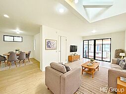 草加市苗塚町　２期　新築一戸建て　全１棟　全室２面採光の明るいお家（991001148）