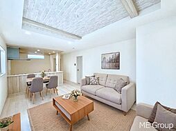 越谷市宮本町３丁目　新築一戸建て 全４棟　「越谷」駅徒歩９分、カースペース２台のお家（27680874）