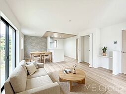 グラファーレ　船橋市二和西２丁目　２６期　新築　全１４棟　家族のセカンドカーに対応する２台駐車可のお家(5908318)