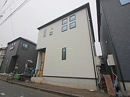 【飯田グループ物件】川越市六軒町２丁目　全３棟　※収納豊富な間取り　グラファーレ