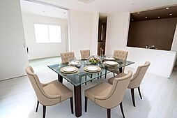 【飯田グループ物件】東村山市秋津町２丁目　全１棟　※敷地４２坪超え　ブルーミングガーデン