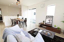 【飯田グループ物件】所沢中新井４丁目　第１期　全２棟　※長期優良住宅・全室南向き　リナージュ