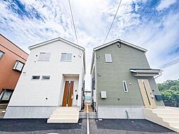 南向きの住まいには太陽光ソーラーパネル搭載・家計に優しい新生活で輝く家族の未来