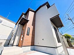 全室南向き×太陽光ソーラーパネル搭載×開放感ある住まい×家族の笑顔